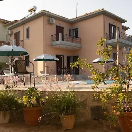 Stefanos & Zenia's Apartment2 -nydri * נידרי